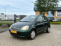 Toyota Yaris - 1.3-16V VVT-i Sol | 5 Deurs | Airco