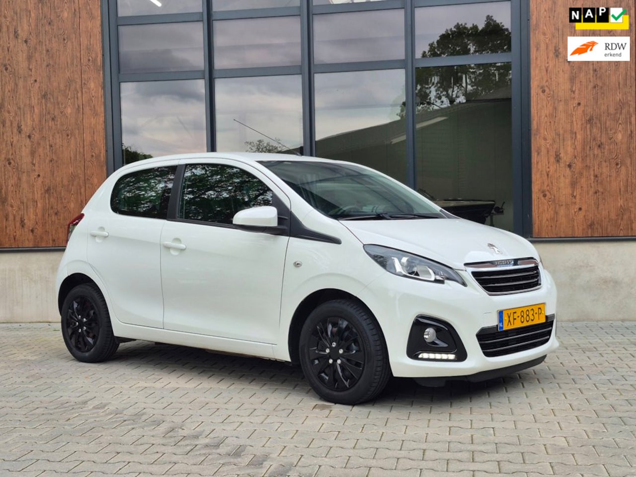 Peugeot 108 - 1.0 e-VTi Active 1.0 e-VTi Active - AutoWereld.nl