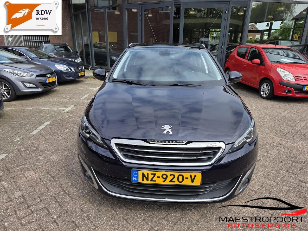 Peugeot 308 SW - 1.2Automaat | 2017 | Motorrevisie gehad - AutoWereld.nl