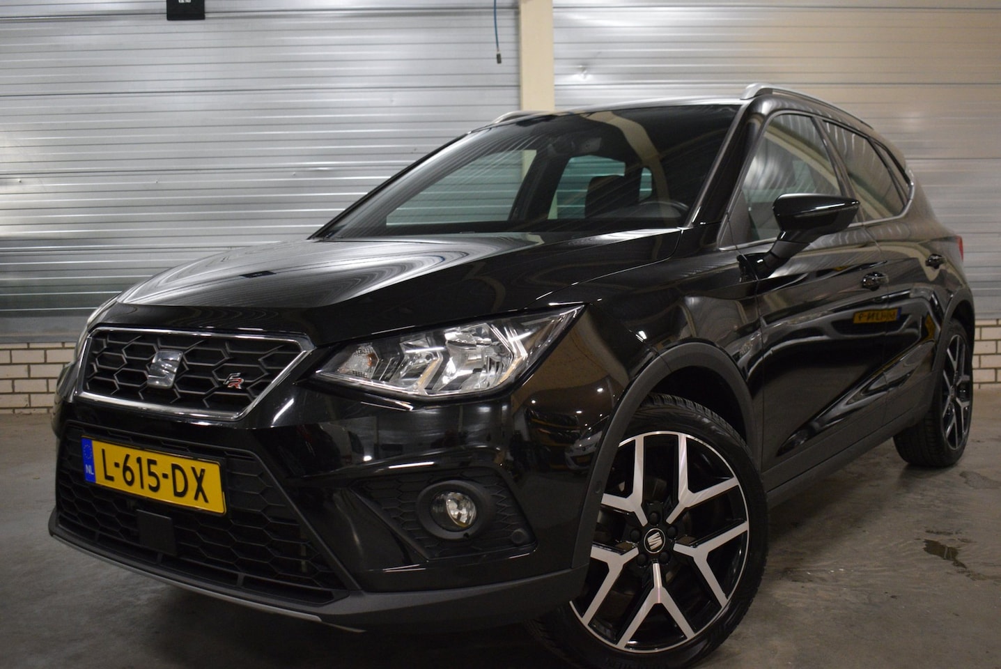 SEAT Arona - 1.0 TSI FR Business Intense 110PK + Adroid Auto|Carplay|Climate Control|Parkeerassist|Trek - AutoWereld.nl