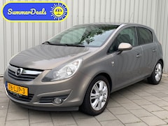 Opel Corsa - 1.4-16V '111' Edition|5 Deurs|Carplay|Airco|