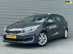 Kia Cee'd Sportswagon - 1.6 GDI First Edition | Navi | Camera | Cruise control | Trekhaak |