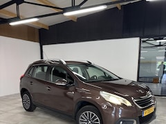 Peugeot 2008 - 1.2 VTi Active Pack Premium 2014