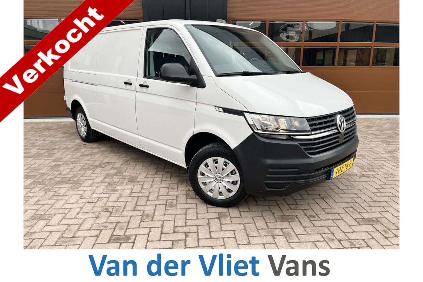 Volkswagen Transporter - T6.1 2.0 TDI 110pk E6 L2 3p Lease €338 p/m, Airco, Carplay, PDC, Volledig onderhoudshistor - AutoWereld.nl