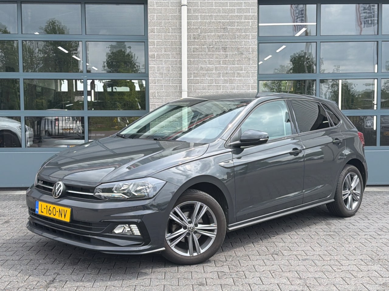 Volkswagen Polo - 1.0 TSI R-Line Edition|AFN TREKHAAK|CARPLAY| - AutoWereld.nl