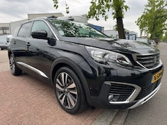 Peugeot 5008 - 1.2 PureTech Allure 7 Persoons Airco/ECC, Cruisecontrol, Navigatie, Half Leder