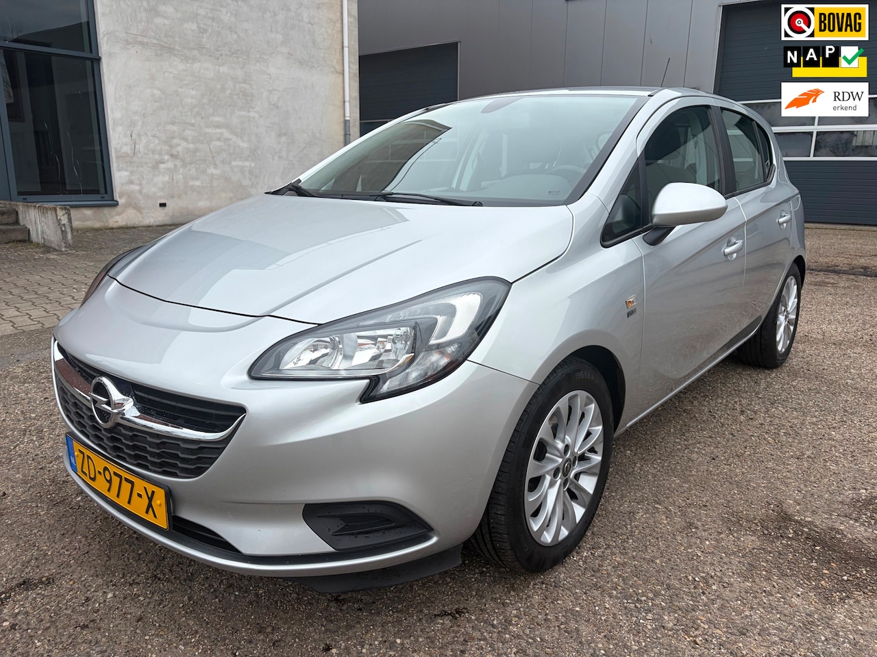 Opel Corsa - 1.0 Turbo 120 Jaar Edition Clima Pdc - AutoWereld.nl