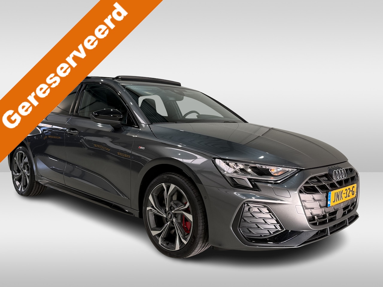 Audi A3 Sportback - 45 TFSI e 272pk S edition | Pano dak | Zwart optiek | ACC - AutoWereld.nl
