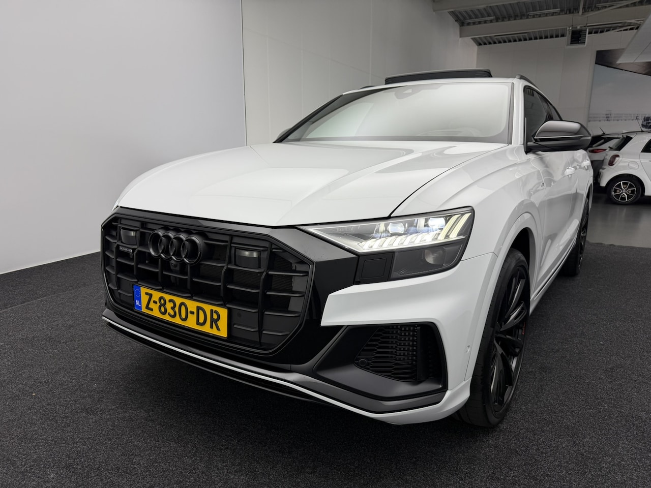 Audi Q8 - 60 TFSI e quattro Pro Line S Competition | Trekhaak | Head-Up Display | Panoramadak | Leer - AutoWereld.nl