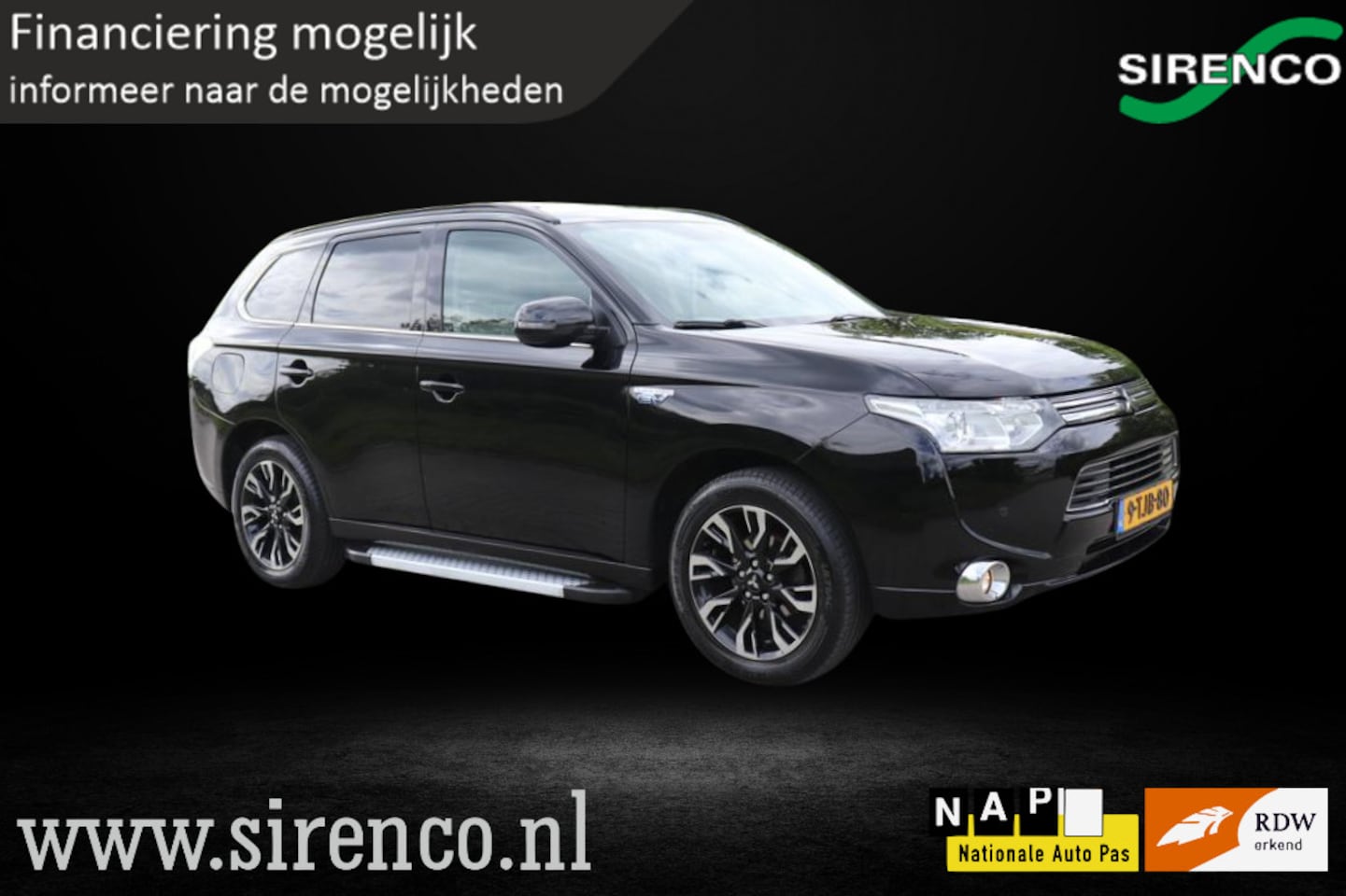 Mitsubishi Outlander - 2.0 PHEV Instyle | leder | schuifdak |trekhaak | premium audio | stoelverwarming | climate - AutoWereld.nl