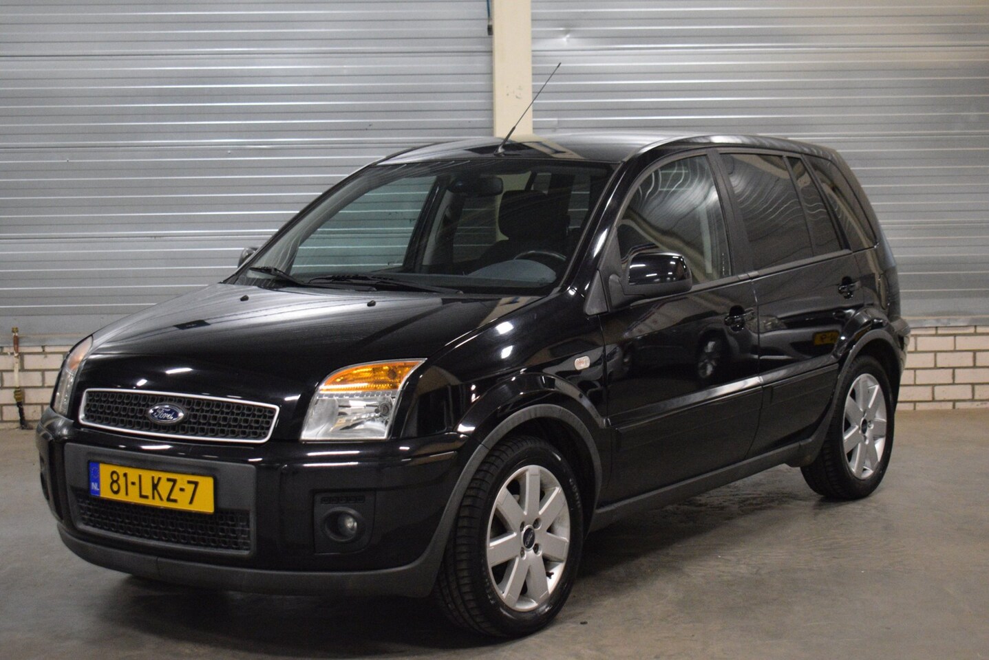 Ford Fusion - 1.6-16V Futura 94.000KM!! + Airco|Trekhaak| - AutoWereld.nl
