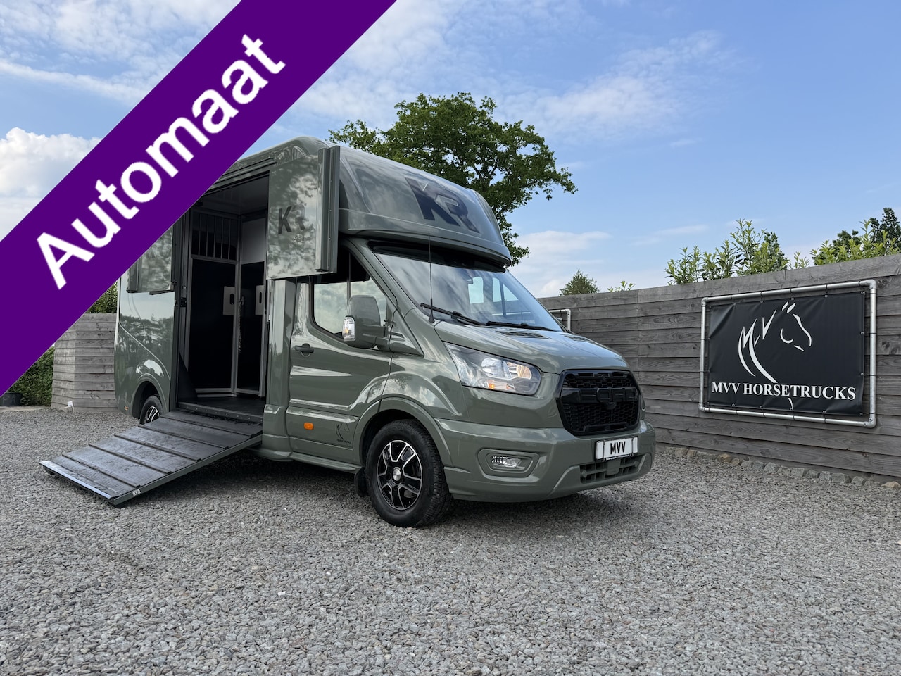 Ford Transit - | Horsetruck | KRISMAR | STALLION 3XL | 2024 | HENGST | 39.400KM | AUTOMAAT | 3-SEAT | L3 - AutoWereld.nl