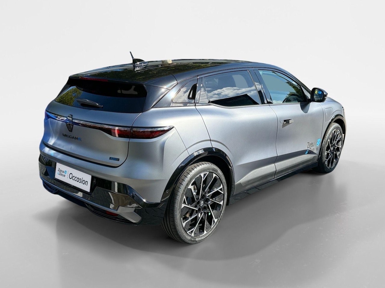 Renault Mégane E-Tech - comfort range iconic 60 kWh AUTOMAAT MATGRIJS ALPINE ALLERDIKSTE UITVOERING DEMONSTRATIE A - AutoWereld.nl