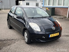 Toyota Yaris - 1.0 VVTi