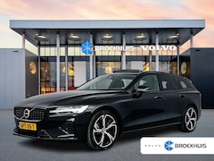 Volvo V60 - T8 Recharge Ultra Dark | 19" | Trekhaak | Getint Glas | Panoramadak | Head-Up | Harman Kar