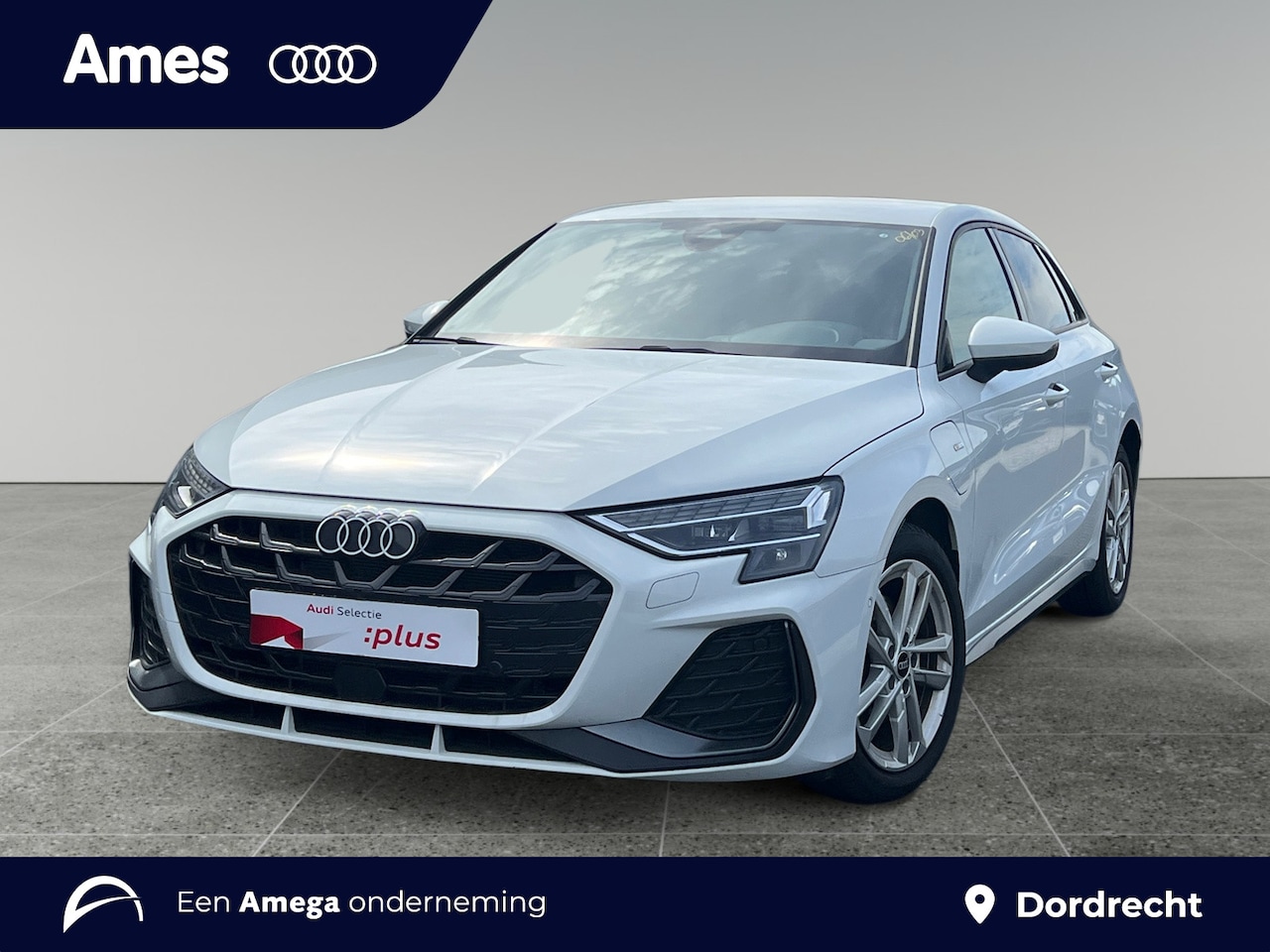 Audi A3 Sportback - 40 204pk TFSI e S Line Parkeersensoren voor en achter | Achteruitrijcamera | MMI Navigatie - AutoWereld.nl