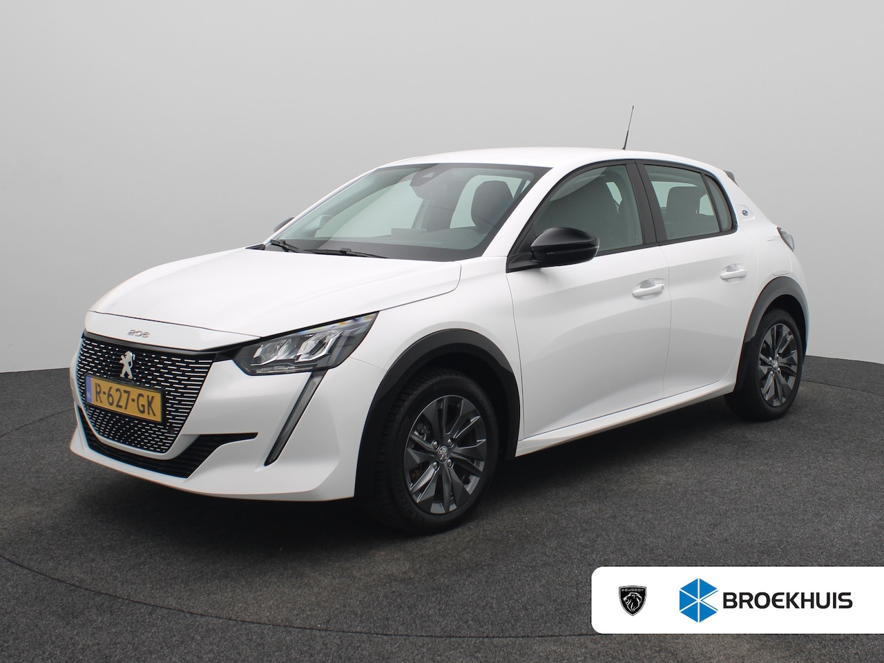 Peugeot e-208 - EV Active Pack 50 kWh 3 Fase | Navigatie | Parkeersensoren Achter | Cruise Control | 16" L - AutoWereld.nl