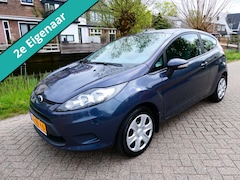 Ford Fiesta - 1.25 Limited 4-Cilinder 3-deurs Airco 2e eigenaar Zuinig B-Label