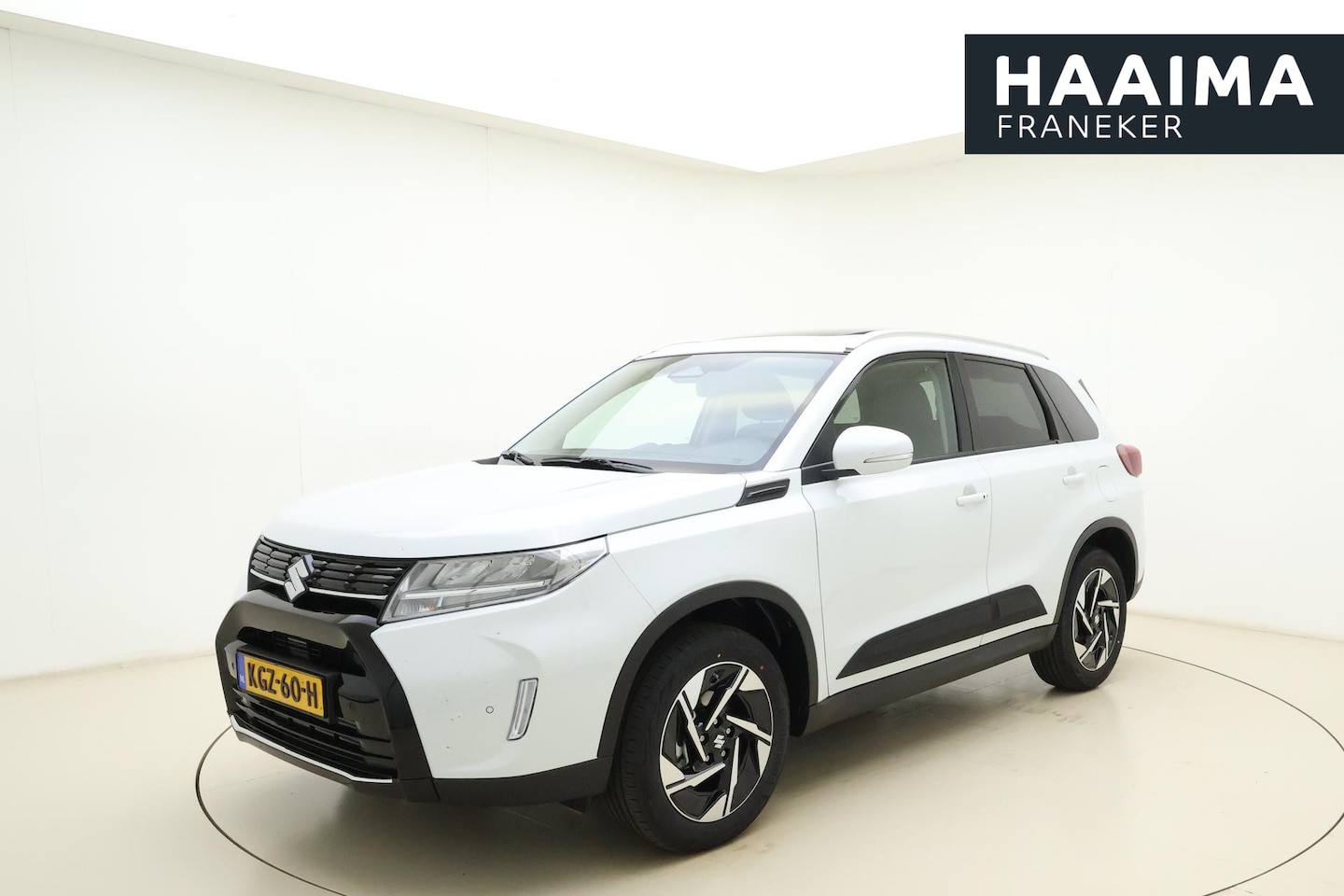 Suzuki Vitara - 1.4 Boosterjet Smart Hybrid Style | Navigatie | Cruise Control | Trekhaak | Automaat | Ach - AutoWereld.nl