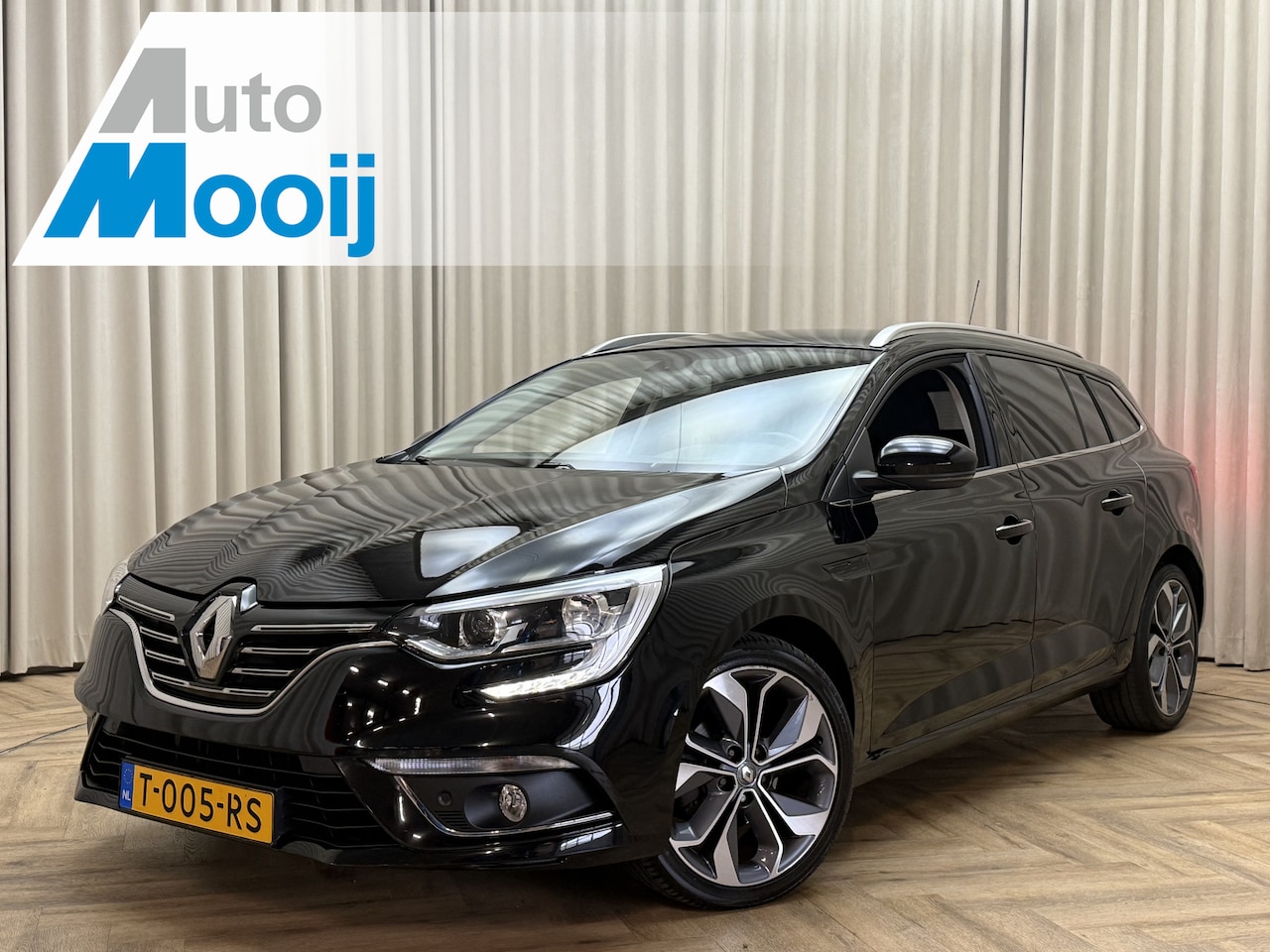 Renault Mégane Estate - 1.2 TCe Uitklapbare Trekhaak / Carplay / Cruise / Stoelverwarming / Keyless / 17'' LMV - AutoWereld.nl