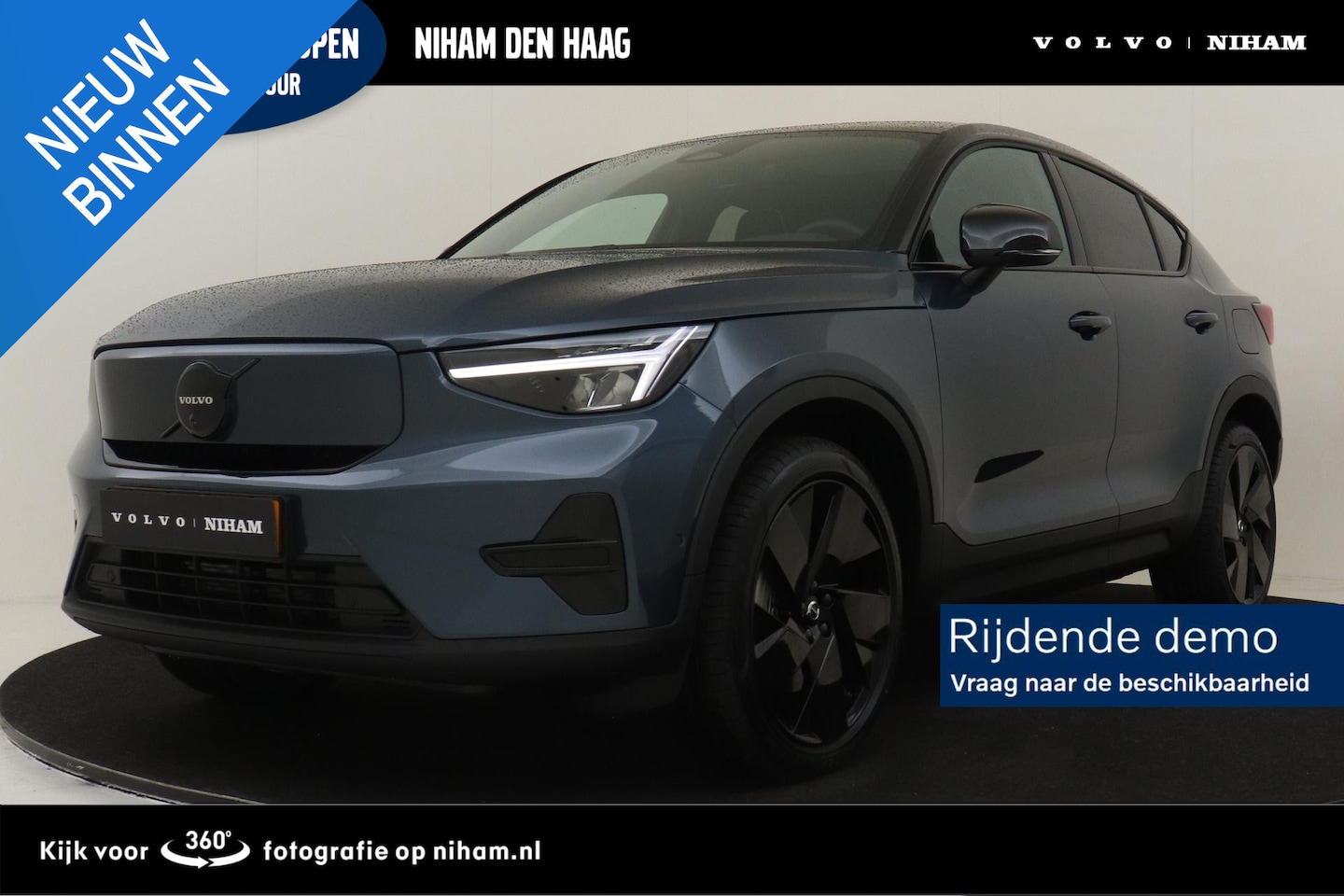 Volvo EC40 - TWIN MOTOR ULTRA BLACK EDITION EUROPA 82 kWh PANO.DAK|HARMAN/KARDON|360°CAM|POWER-SEATS|VE - AutoWereld.nl