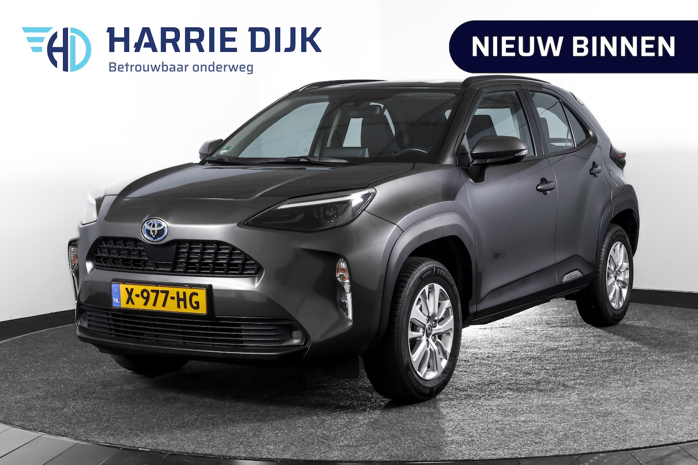 Toyota Yaris Cross - 1.5 Hybrid Active 116 PK - Automaat | Adapt. Cruise | Camera | App. Connect | ECC | DAB | - AutoWereld.nl