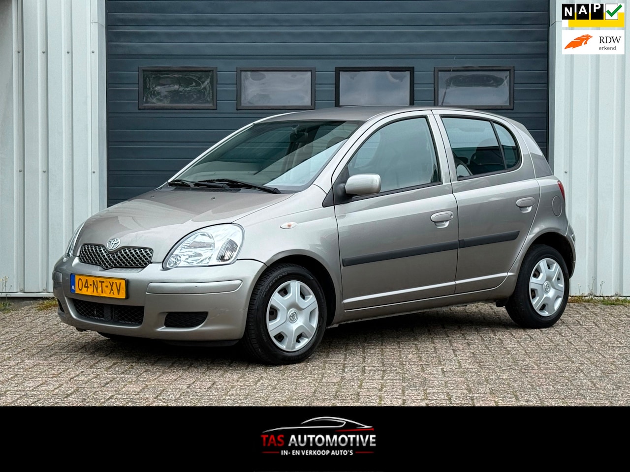 Toyota Yaris - 1.3 VVT-i Sol 5-deurs AUTOMAAT / AIRCO / NAP - AutoWereld.nl
