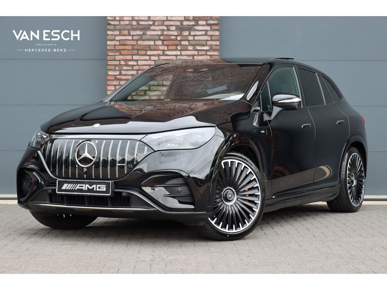 Mercedes-Benz EQE SUV - AMG 43 4MATIC Premium+ 91 kWh | Keramisch | Achterasbesturing | Hypescreen | Luchtvering | - AutoWereld.nl