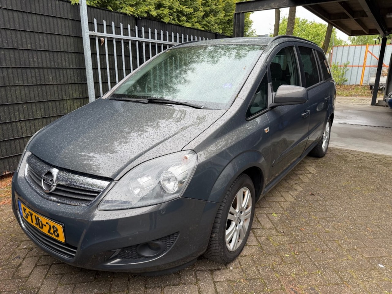 Opel Zafira - 1.8 EDITION 7 Persoons, Trekhaak, airco - AutoWereld.nl