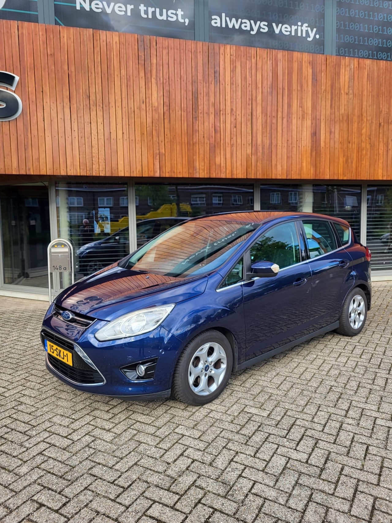 Ford C-Max - 1.6 EcoBoost Titanium - AutoWereld.nl