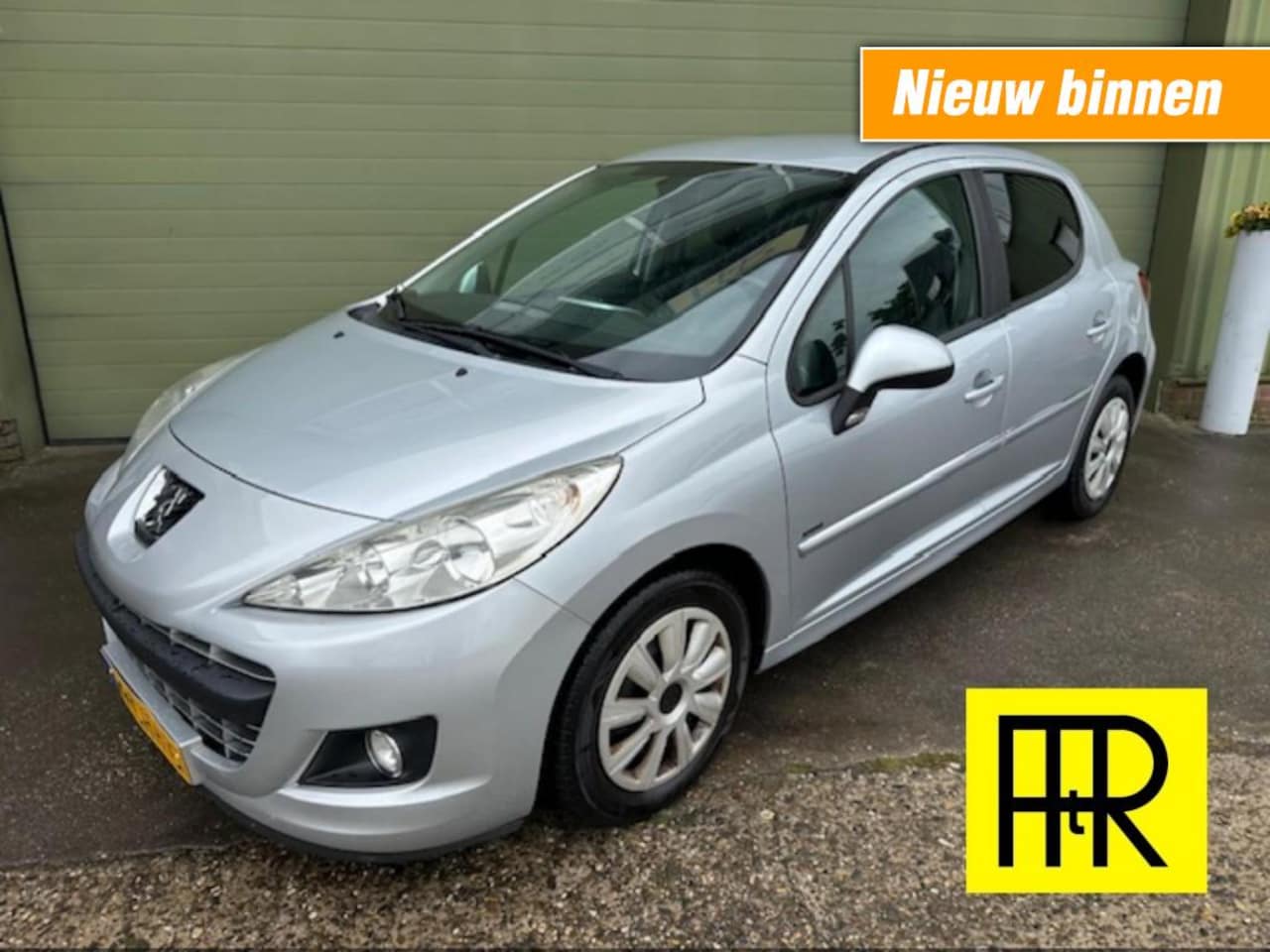 Peugeot 207 - 1.4 VTi Sportium 1.4 VTi Sportium - AutoWereld.nl