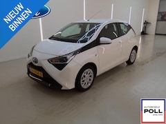 Toyota Aygo - 1.0 VVT-i x-Play Automaat Airco Camera Apple Car Play NL-Auto 1e eigenaar Dealeronderhoude