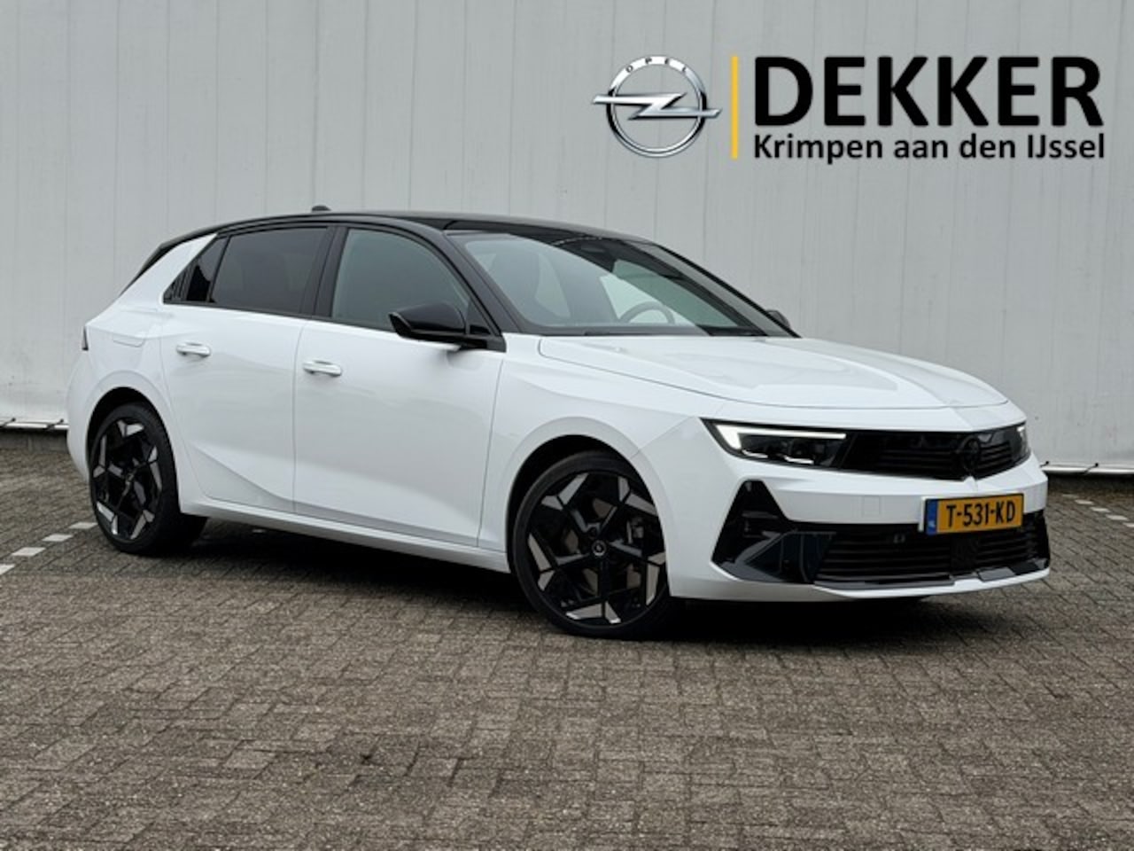 Opel Astra - 1.6 Turbo Plug In Hybrid GSe met Navi/360-Camera, Memory-stoelen, Dodehoek - AutoWereld.nl