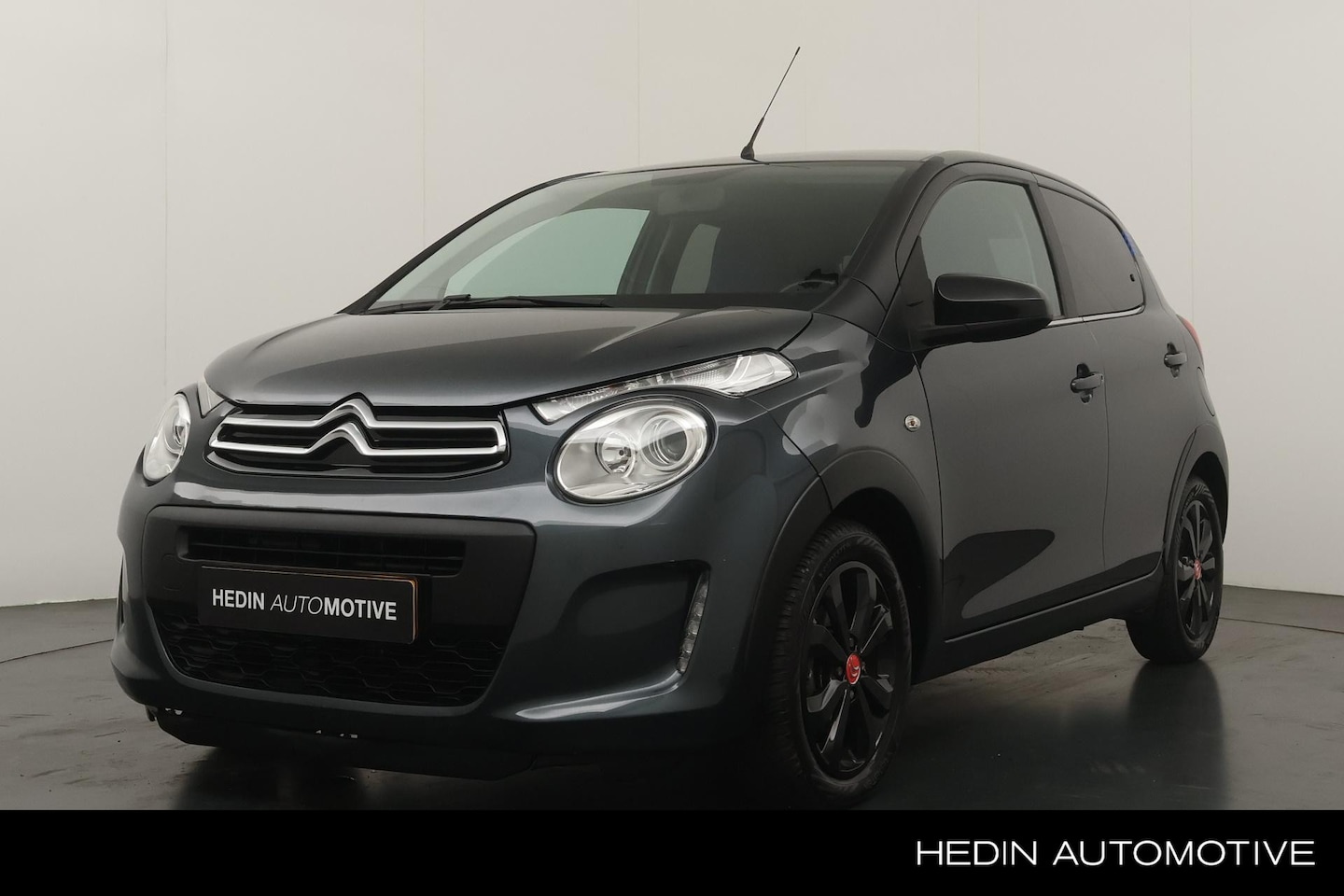 Citroën C1 - 1.0 VTi Urban Ride | Airco | Camera | LM Velgen | Privacy Glass | Apple Carplay & Android - AutoWereld.nl