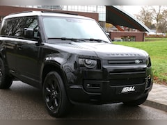 Land Rover Defender 110 - 2.0 P400e PHEV Hybride 110 HSE Aut Blackout Edition Pano 1e eigenaar Nieuw Staat
