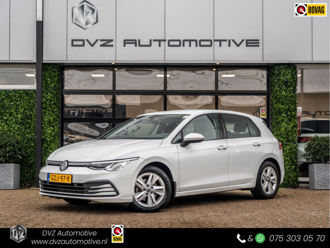 Volkswagen Golf - 1.0 eTSI Life | Clima | Ambient | Carplay | - AutoWereld.nl