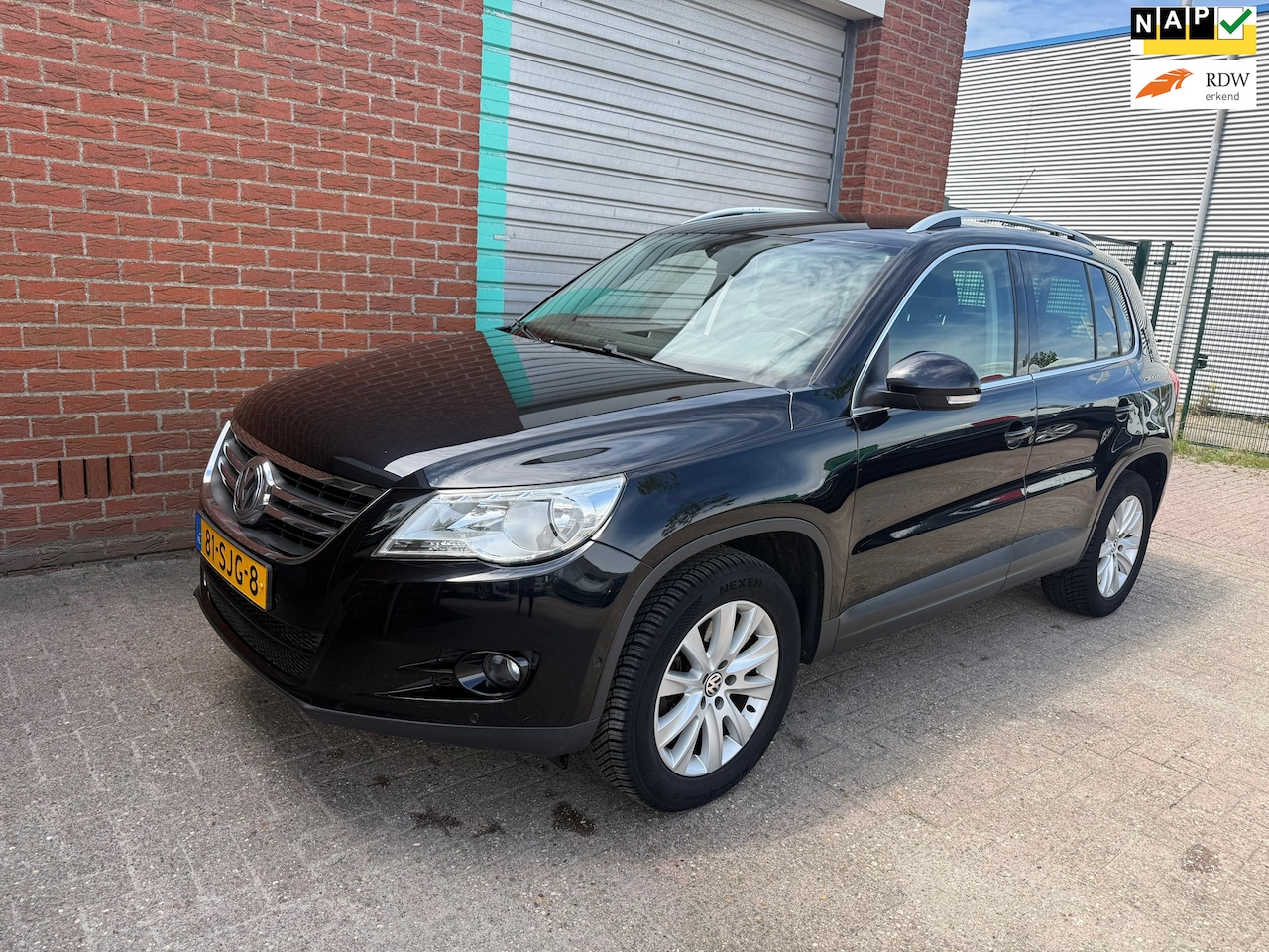 Volkswagen Tiguan - 1.4 TSI Sport&Style NAV.+ Clima Bj:2012 NAP! - AutoWereld.nl