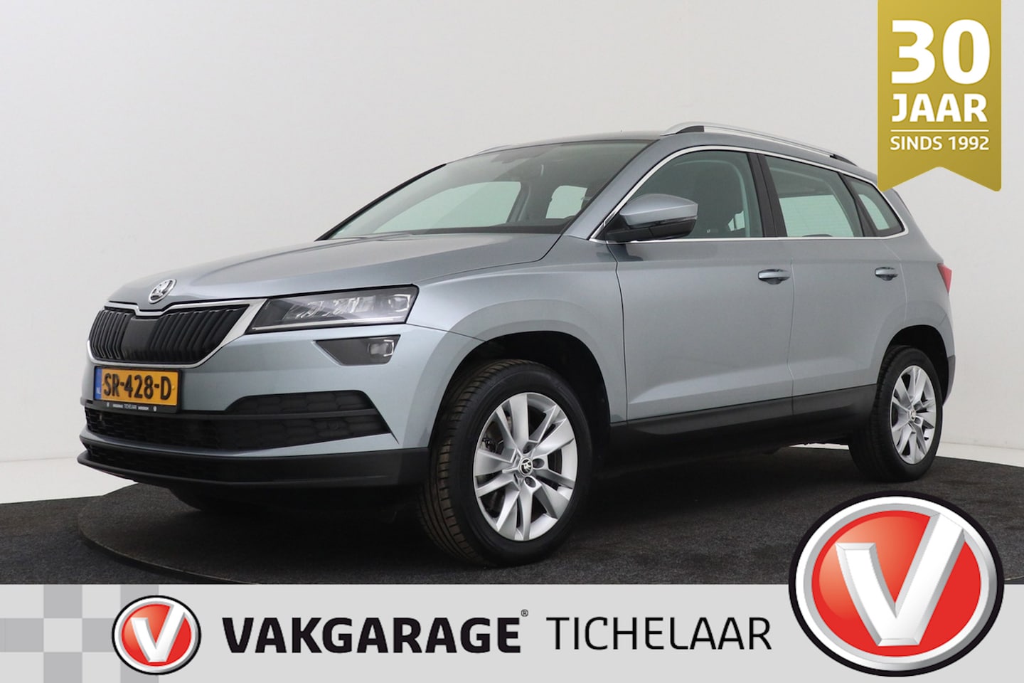 Skoda Karoq - 1.5 TSI ACT Style | Uitklap Trekhaak | Org NL | Camera | CarPlay | PDC | - AutoWereld.nl