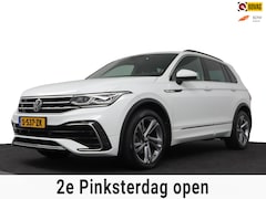 Volkswagen Tiguan - 1.5 TSI R-Line Business+ - VC/Trekhaak Elekt./Winterpakket/LED