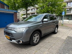 Mitsubishi Outlander - 2.0 PHEV Business Edition X-Line Plug-In Hybrid