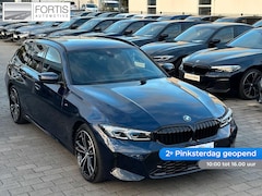 BMW 3-serie Touring - 320d xDrive M-SPORT * LED, NAVI+, HALF-LEDER, VERW. STUUR, HuD, TREKH, 19-inch LMV, TANSAN