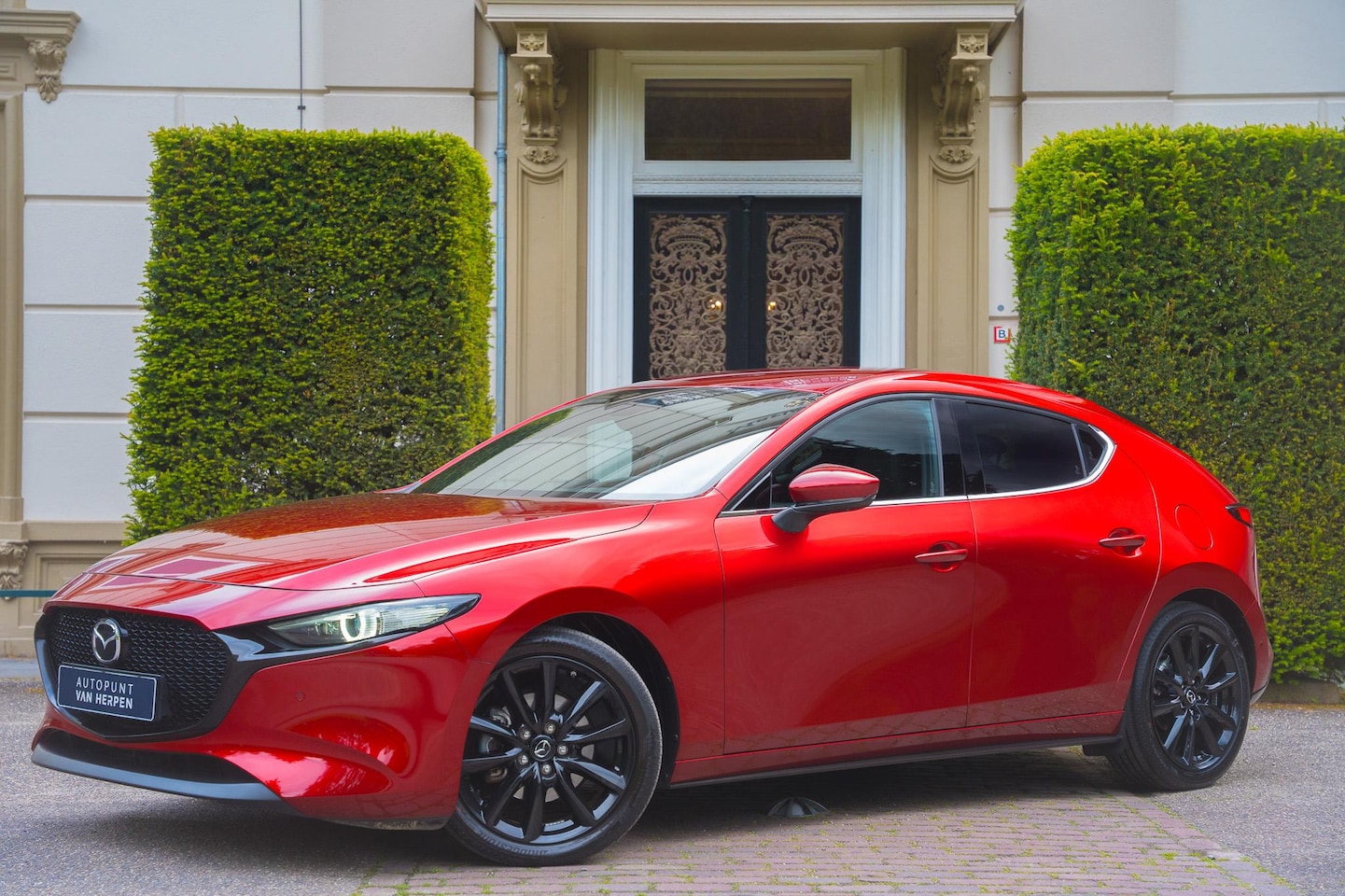 Mazda 3 - 2.0 e-SkyActiv-X M Hybrid 186 Luxury 360 CAM | BOSE | MEMORY | LEDER | HUD | CARPLAY - AutoWereld.nl