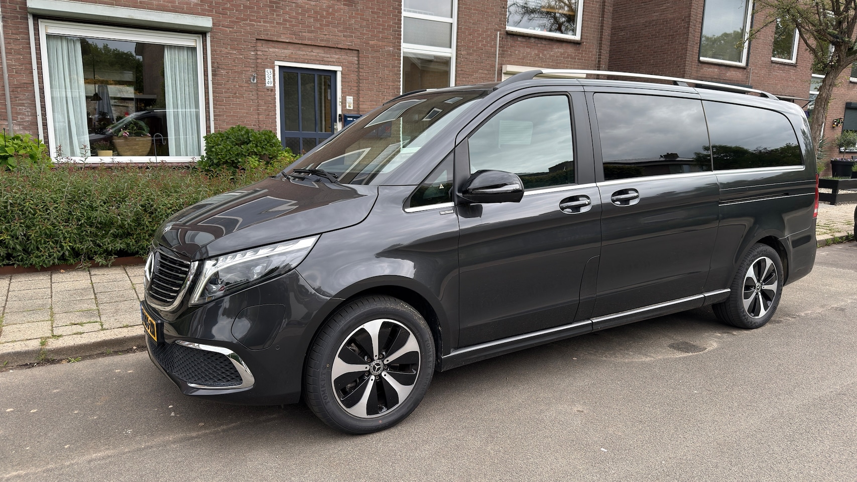 Mercedes-Benz EQV - 300 L3 Business Solution Limited - AutoWereld.nl