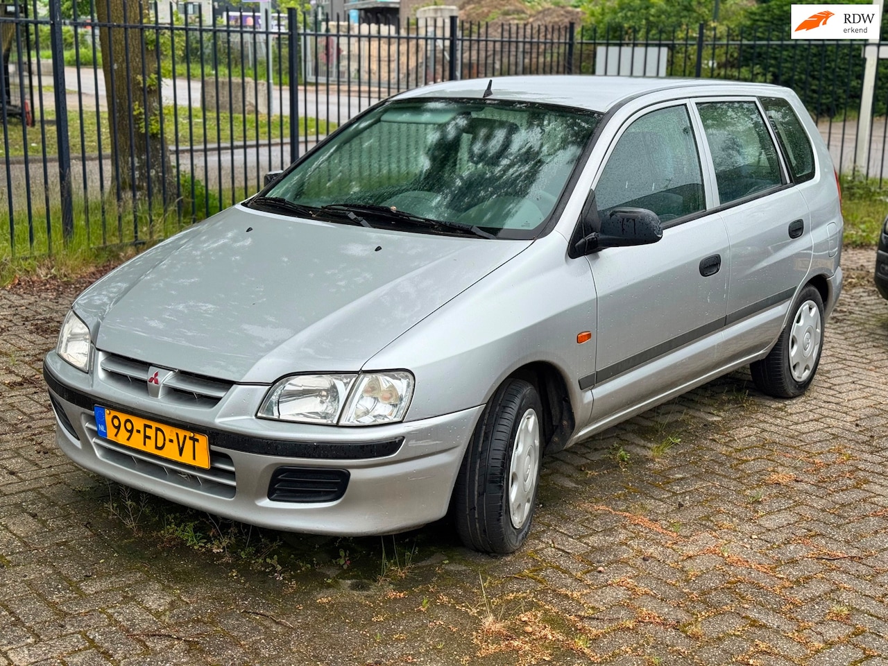 Mitsubishi Space Star - 1.3 GL Limited Edition/AIRCO - AutoWereld.nl