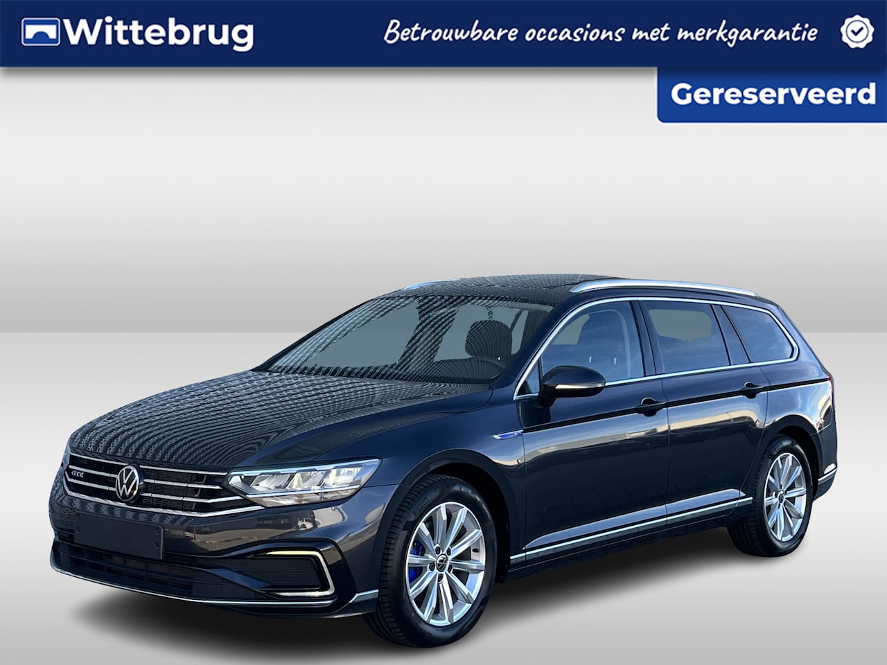 Volkswagen Passat Variant - 1.4 TSI PHEV 218PK GTE Business / Panoramadak / Zwenkbare Trekhaak / LED / Achteruitrijcam - AutoWereld.nl