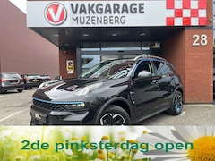 Lynk & Co 01 - 1.5 // INFINITY SOUND // SCHUIF-KANTELDAK // NAVI+CARPLAY // ELEK. ACHTERKLEP // ADAPTIVE