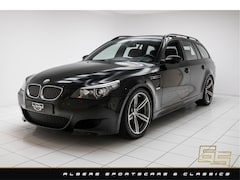 BMW M5 - Touring 5.0 V10 E61 67k km - 1 of 1025 - Collector Grade - Original