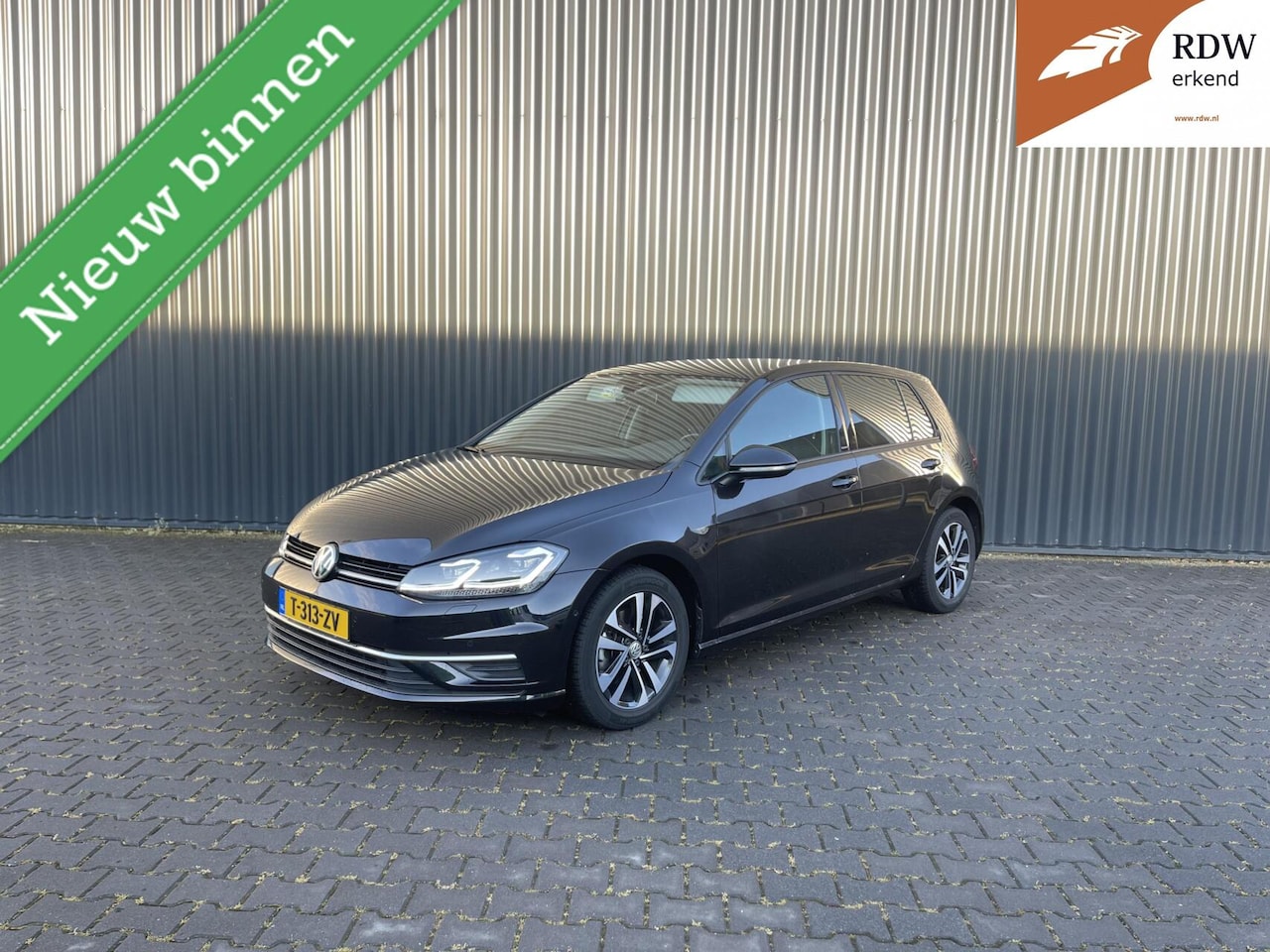 Volkswagen Golf - 1.5 TSI Highline AUTO | VIRTUAL | IQ-LIGHT - AutoWereld.nl