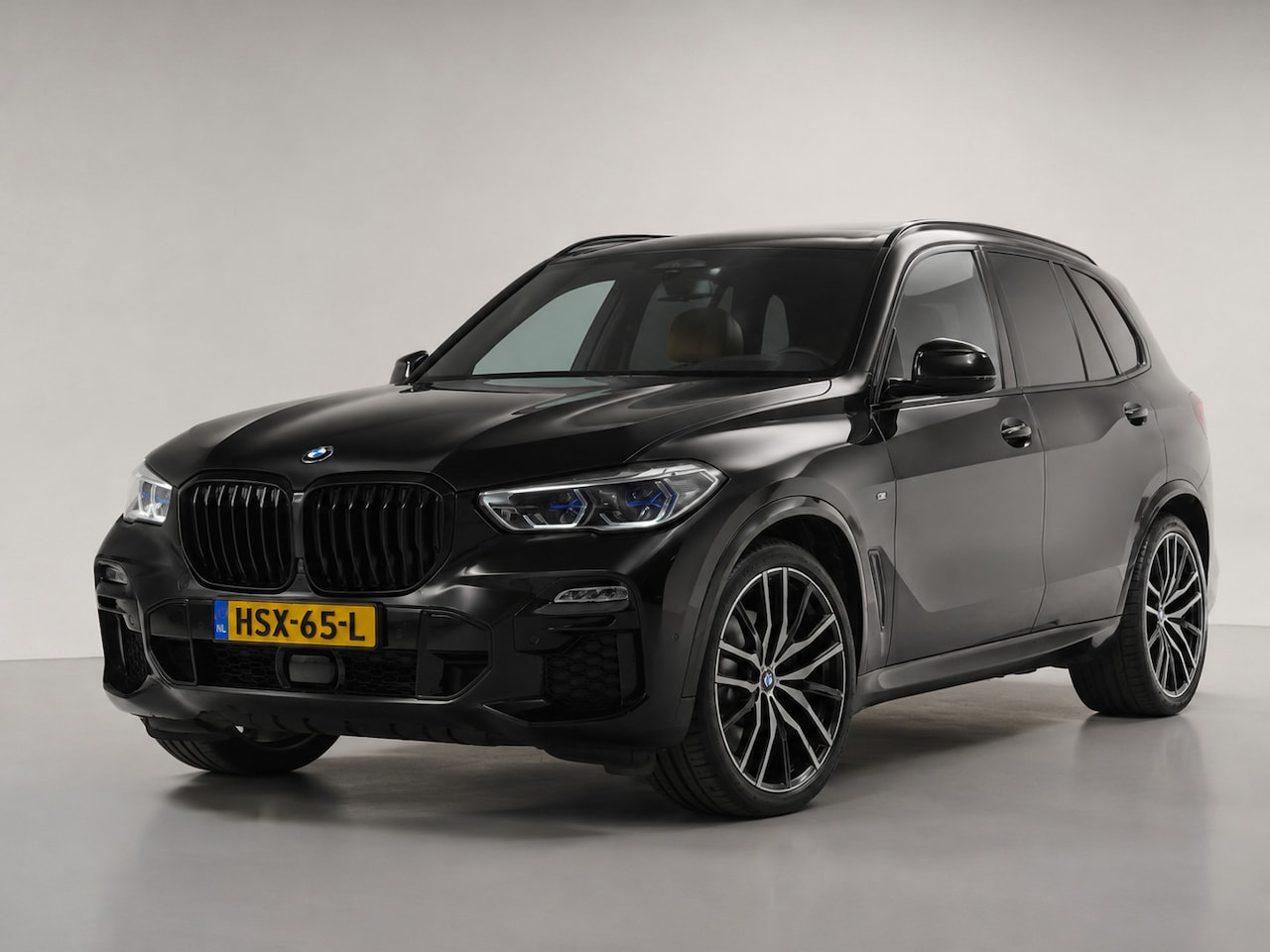 BMW X5 - xDrive45e High Executive M Sport INDIVIDUAL*VOL OPTIES - AutoWereld.nl