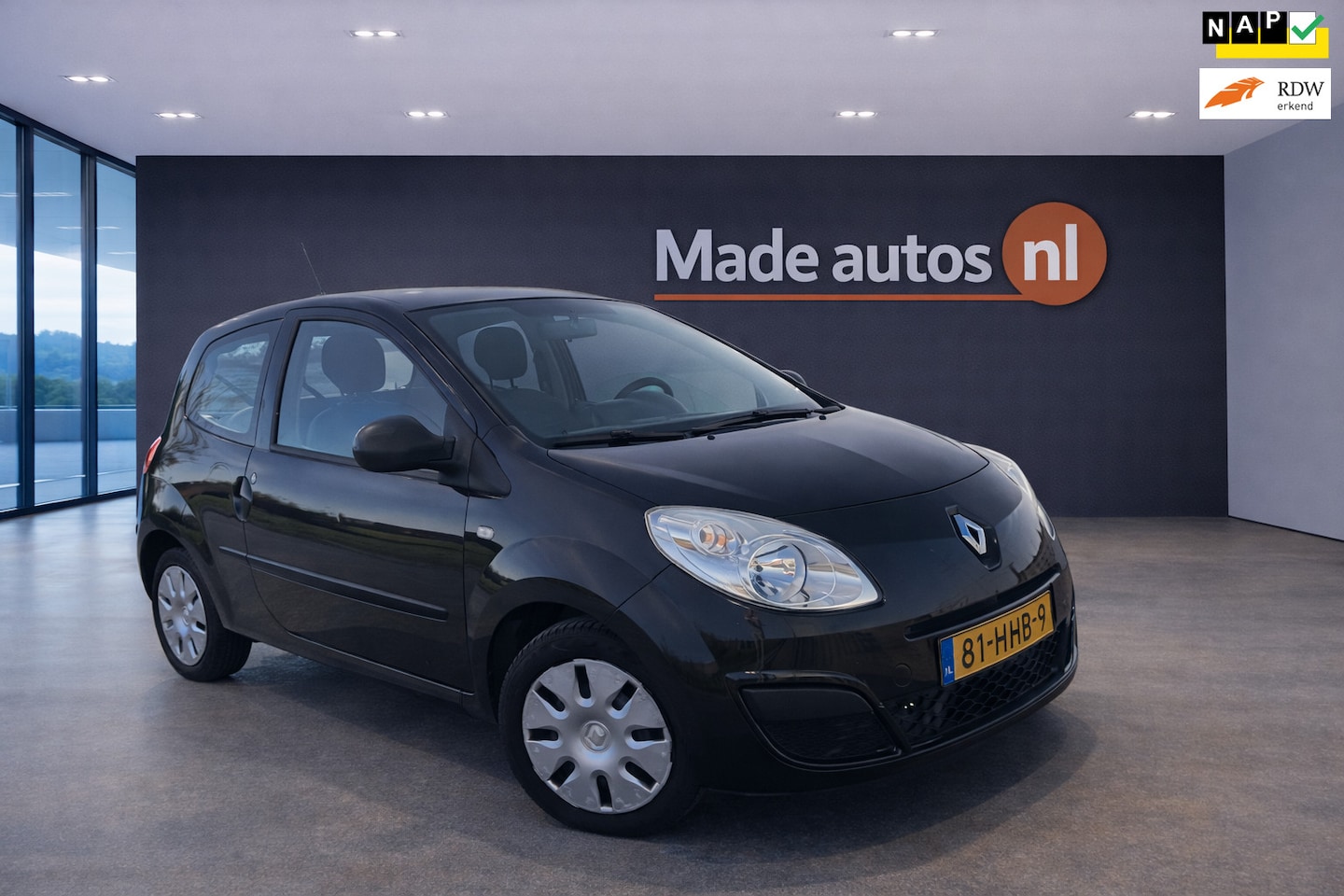RENAULT TWINGO